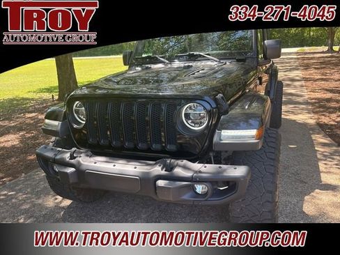 Used 2019 Jeep Wrangler Unlimited Sahara w/ Quick Order Package 24M Moab image 8