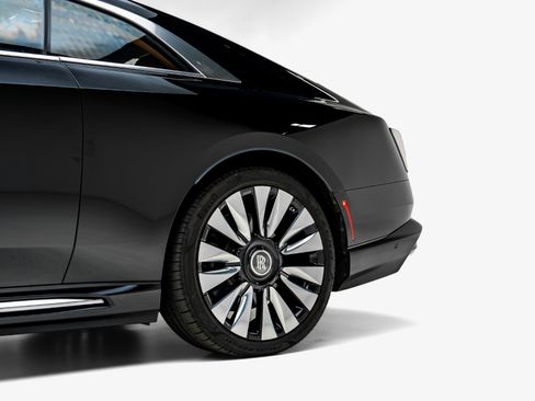 Used 2024 Rolls-Royce Spectre w/ Spectre Launch Package AWD/4WD image 15