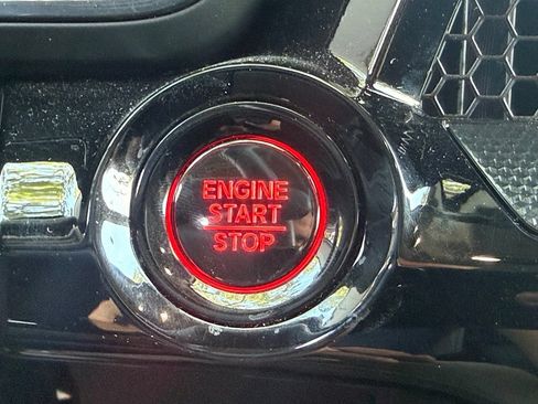 Used 2025 Honda CR-V EX-L image 25