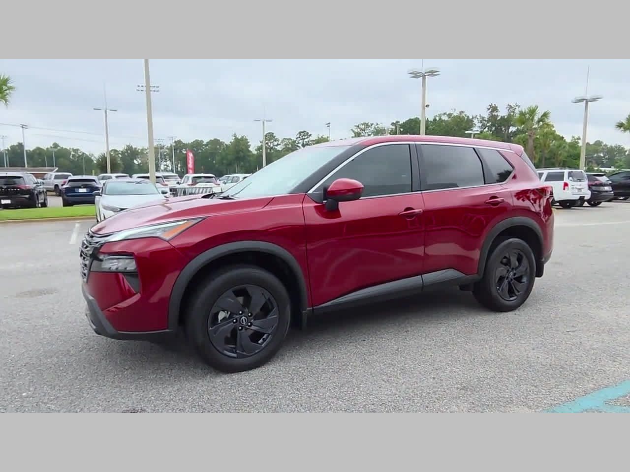 Used 2026 Nissan Rogue SV FWD image 25