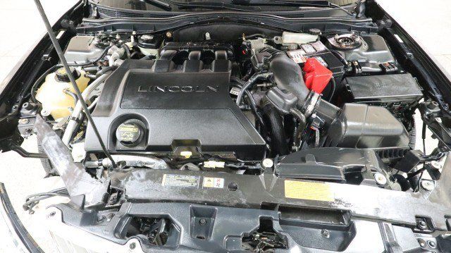 Used 2012 Lincoln MKZ FWD image 19