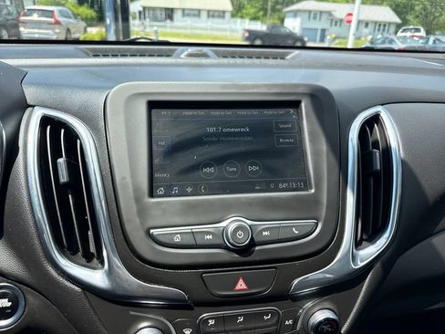 Used 2019 Chevrolet Equinox LT AWD/4WD image 11