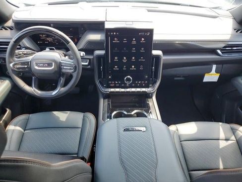 New 2026 GMC Yukon XL AT4 w/ AT4 Premium Plus Package AWD/4WD image 20