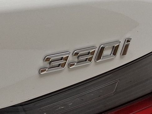 New 2026 BMW 330i Sedan w/ M Sport Package image 21