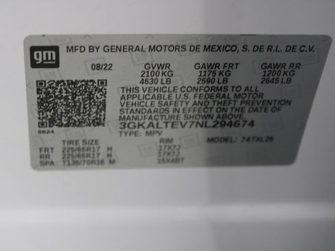 Used 2022 GMC Terrain SLE w/ Driver Convenience Package image 37