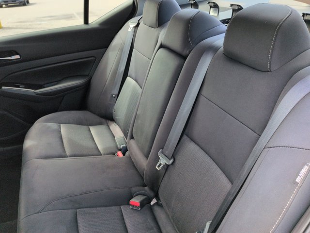 Used 2021 Nissan Altima 2.5 SV FWD image 14