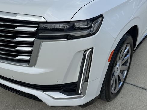 Used 2021 Cadillac Escalade ESV Premium Luxury Platinum RWD image 8