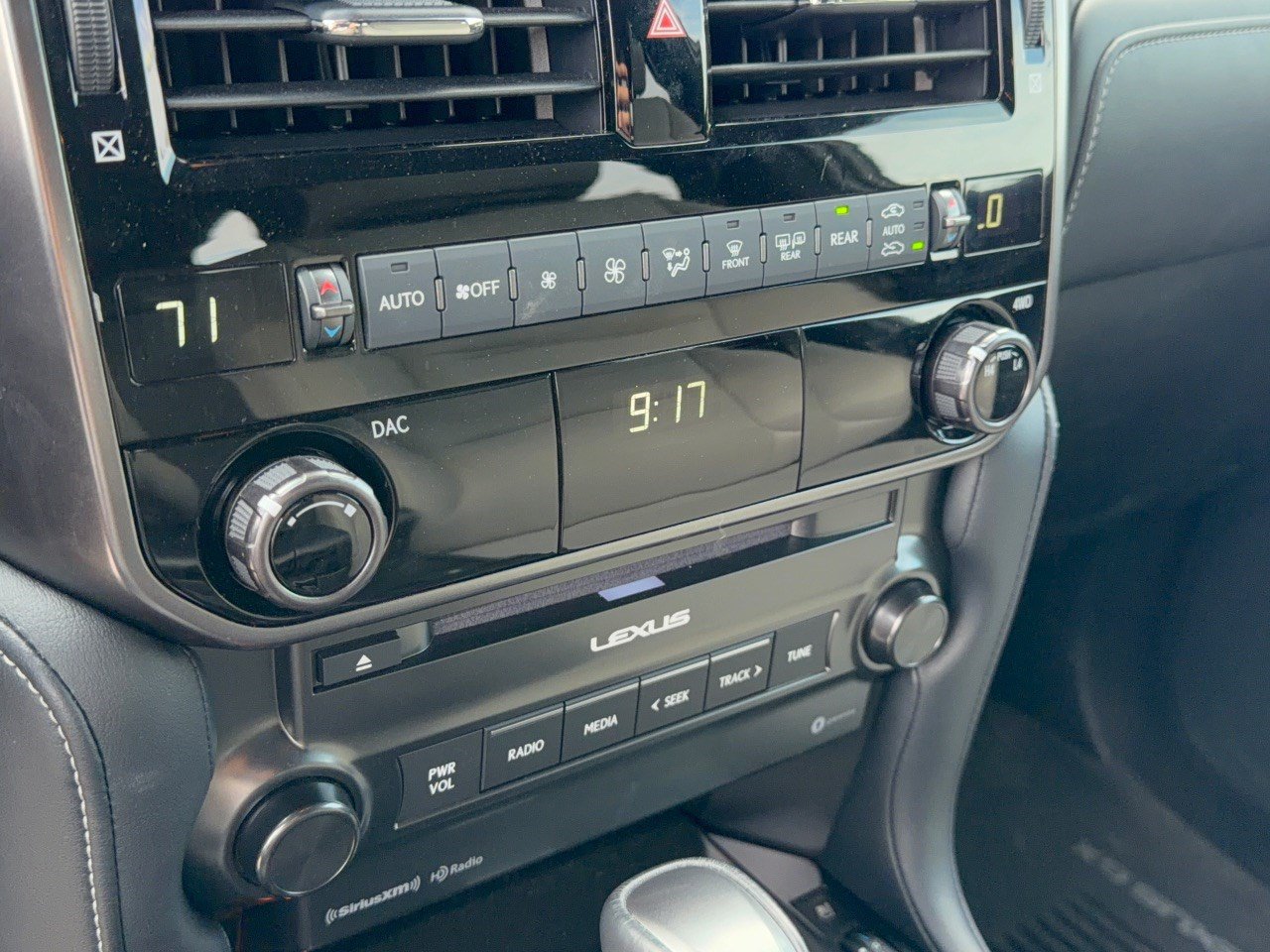 Used 2023 Lexus GX 460 w/ Black Line Special Edition AWD/4WD image 22