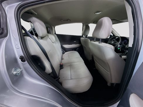 Used 2021 Honda HR-V LX image 26