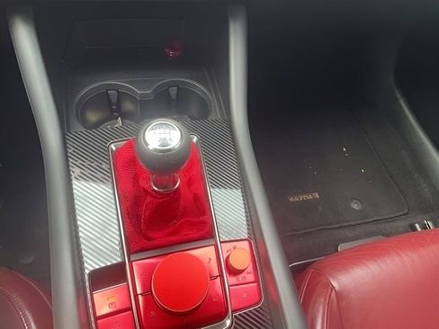 Used 2020 MAZDA MAZDA3 Hatchback w/ Premium Package image 21