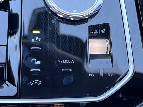 New 2026 BMW i7 eDrive50 RWD image 9