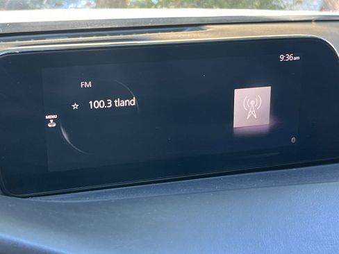 Used 2019 MAZDA MAZDA3 Premium image 16