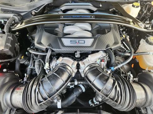 Used 2025 Ford Mustang Dark Horse RWD image 30