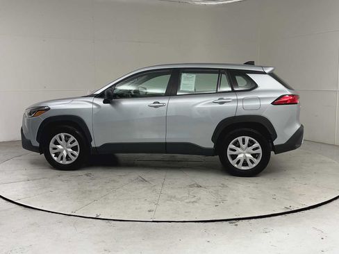 Used 2022 Toyota Corolla Cross L AWD/4WD image 5