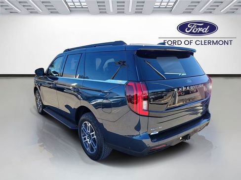 Used 2025 Ford Expedition Active image 3