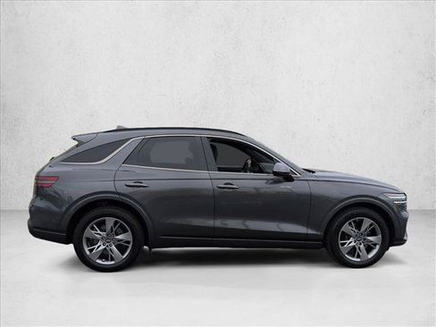 Used 2023 Genesis GV70 3.5T Sport w/ Sport Advanced Package AWD/4WD image 4