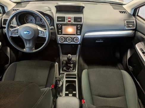 Used 2015 Subaru Crosstrek 2.0i Premium image 16