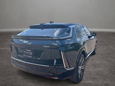 Used 2024 Cadillac Lyriq Luxury image 39