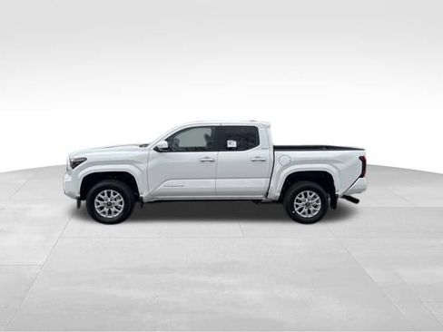 New 2026 Toyota Tacoma SR5 AWD/4WD image 2