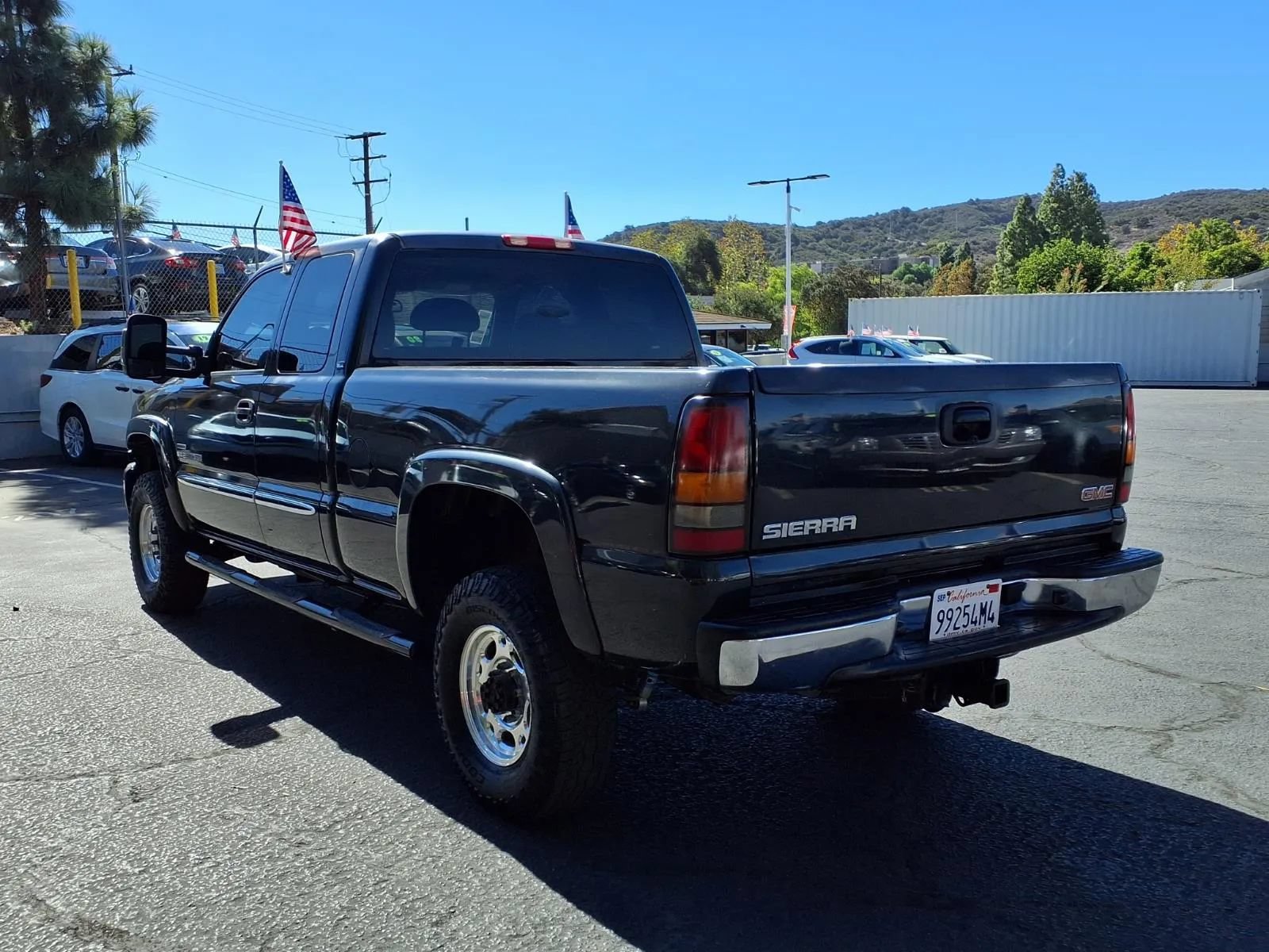 Used 2004 GMC Sierra 2500 SLE w/ Heavy-Duty Power Package RWD image 7