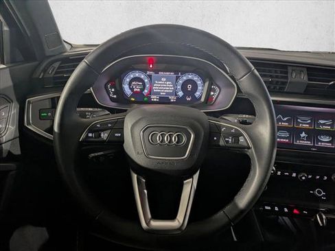 Certified 2025 Audi Q3 2.0T Premium w/ Convenience Package image 14