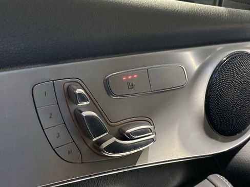 Certified 2022 Mercedes-Benz GLC 300 image 10