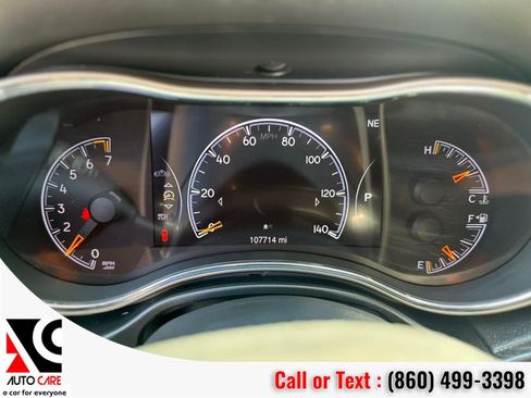 Used 2014 Jeep Grand Cherokee Limited image 20