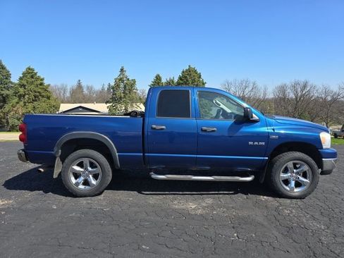 Used 2008 Dodge Ram 1500 Truck SLT w/ Trailer Tow Group AWD/4WD image 8