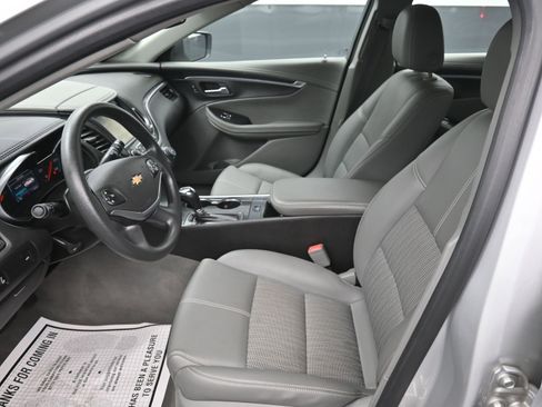 Used 2019 Chevrolet Impala LS image 24