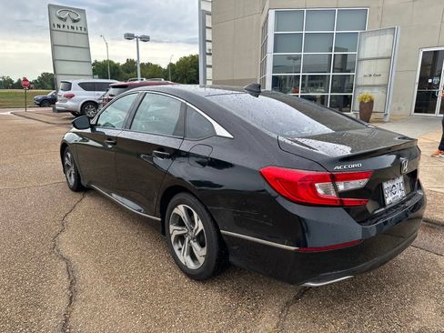 Used 2020 Honda Accord EX-L image 7