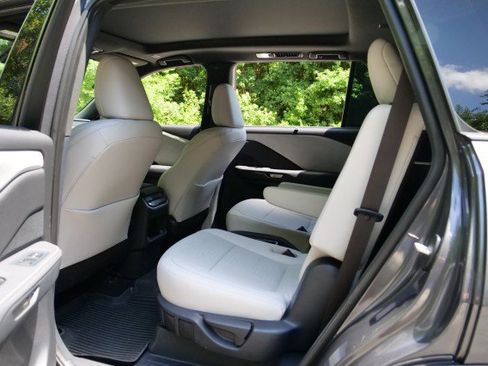 Used 2025 Lexus TX 350 AWD w/ Technology Package image 32