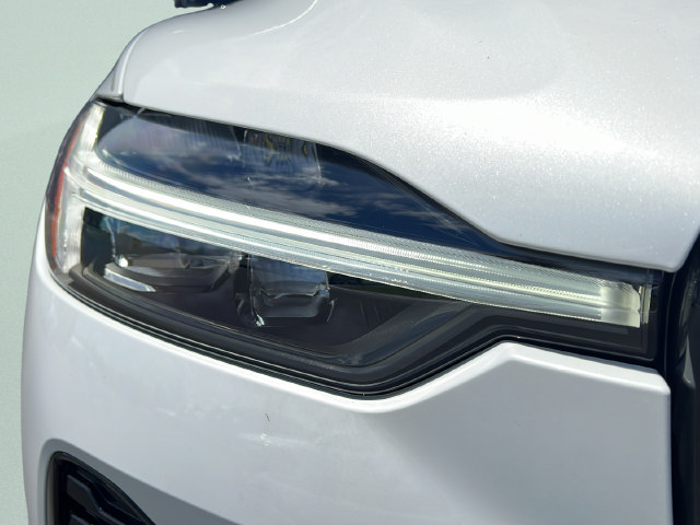 New 2026 Volvo XC60 B5 Plus AWD/4WD image 9