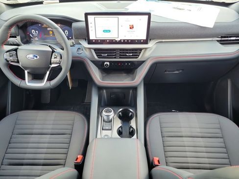 New 2026 Ford Explorer ST-Line w/ ST-Line Street Pack RWD image 17