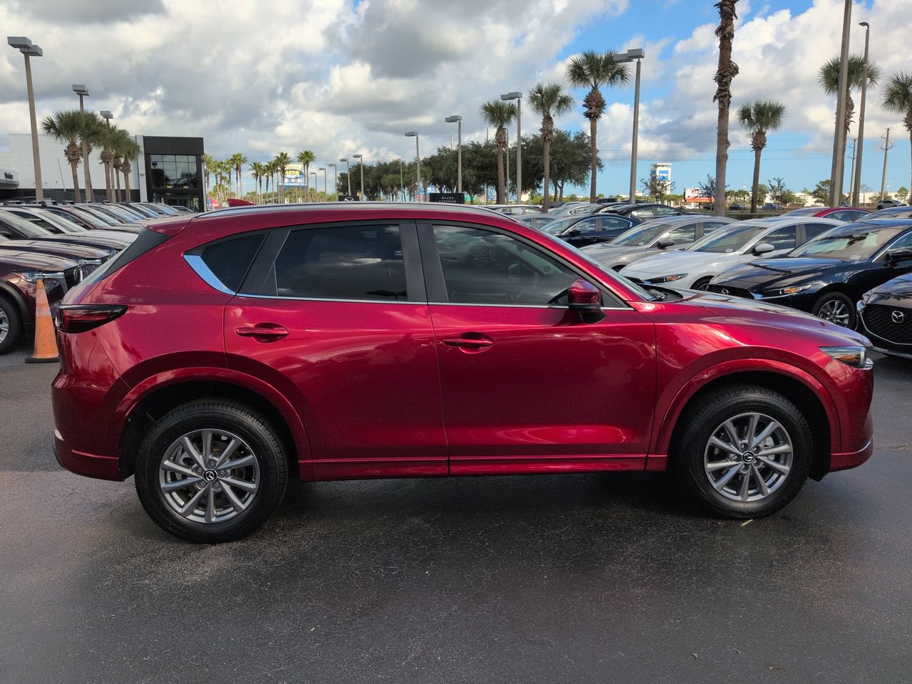 Used 2025 MAZDA CX-5 AWD 2.5 S w/ Select Package image 3