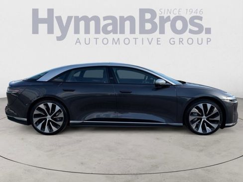 Used 2023 Lucid Air Grand Touring image 2