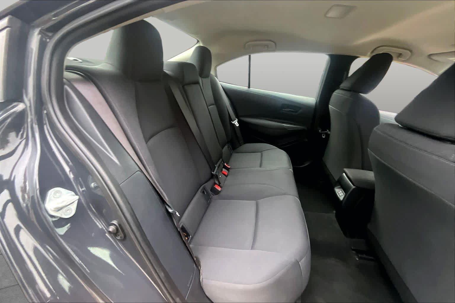 Used 2024 Toyota Corolla LE FWD image 20