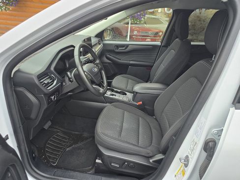 Used 2023 Ford Escape Active image 12