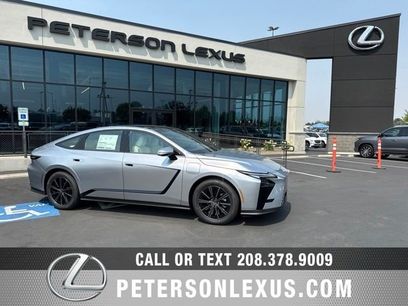 New 2026 Lexus ES 500e