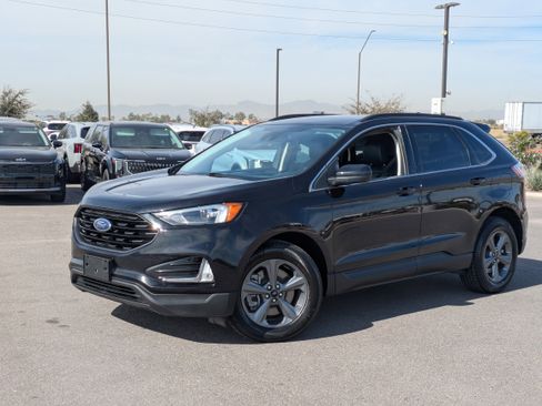 Used 2022 Ford Edge SEL w/ Sport Appearance Package image 32