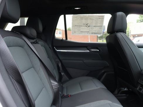 New 2026 GMC Terrain AT4 w/ Convenience Package III AWD/4WD image 11