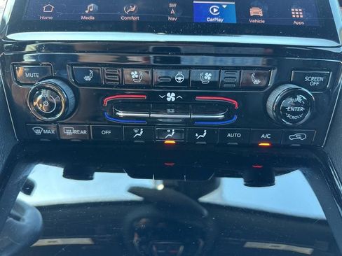 Used 2022 Jeep Grand Cherokee Summit RWD image 46