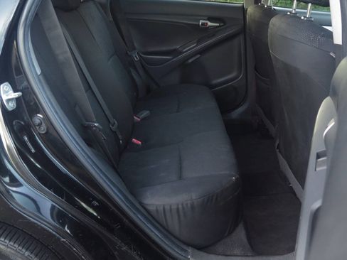 Used 2009 Toyota Matrix FWD image 15