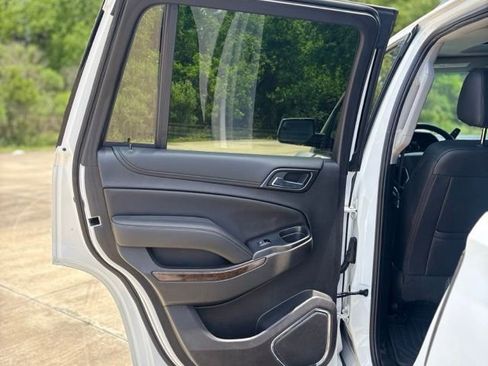 Used 2019 Chevrolet Tahoe LT RWD image 22