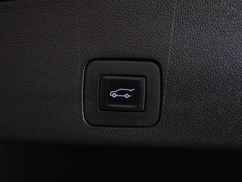 Used 2022 Buick Encore GX Select FWD image 24