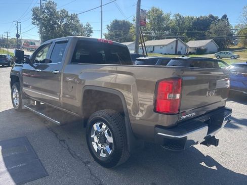 Used 2015 GMC Sierra 2500 SLT image 4