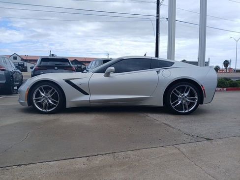 Used 2016 Chevrolet Corvette Stingray Coupe w/ 3LT Preferred Equipment Group image 6