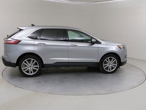 Certified 2024 Ford Edge Titanium w/ Equipment Group 301A AWD/4WD image 13