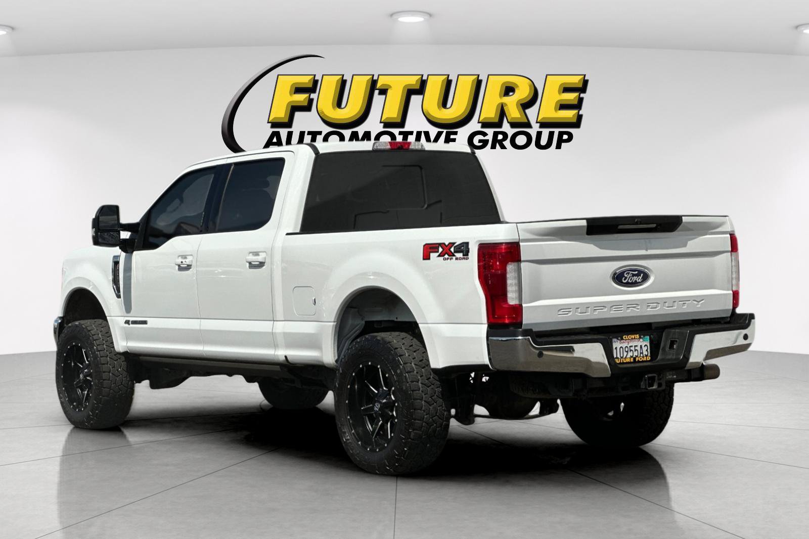 Certified 2019 Ford F250 Lariat AWD/4WD image 5