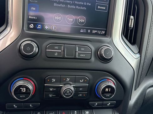 Used 2019 Chevrolet Silverado 1500 LT w/ All-Star Edition image 31