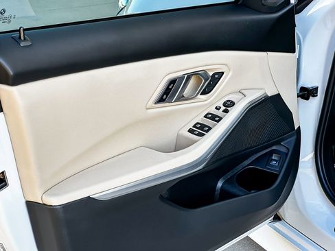 Certified 2023 BMW 330i Sedan w/ Premium Package image 11